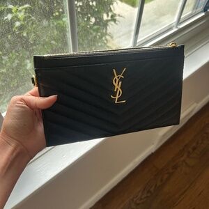 Ysl Cassandre pouch GREAT condition